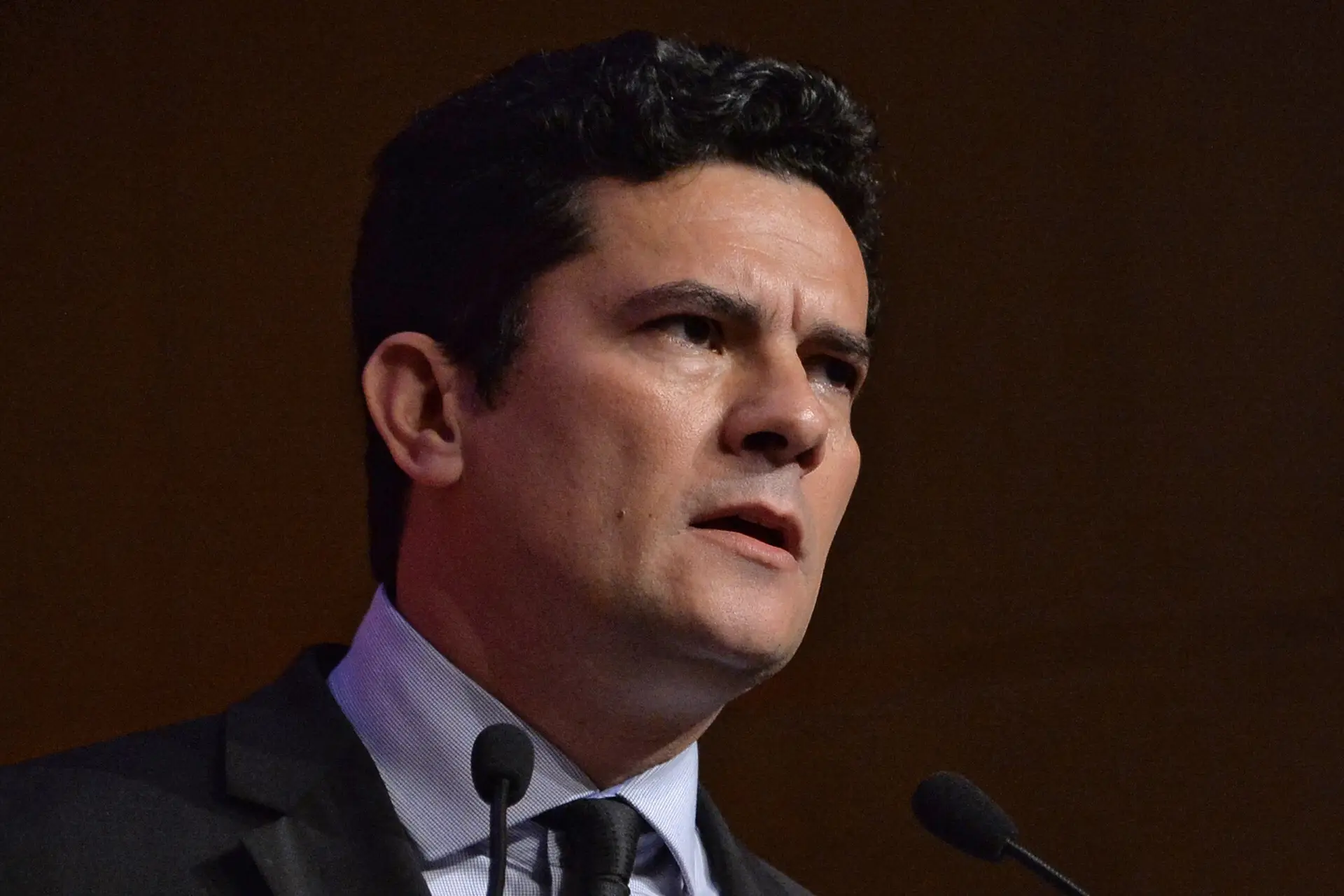 Sergio Moro nega “conluio” com procurador do processo “Lava Jato”