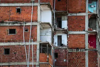 Covid-19. Oito cafés encerrados no Bairro da Jamaica
