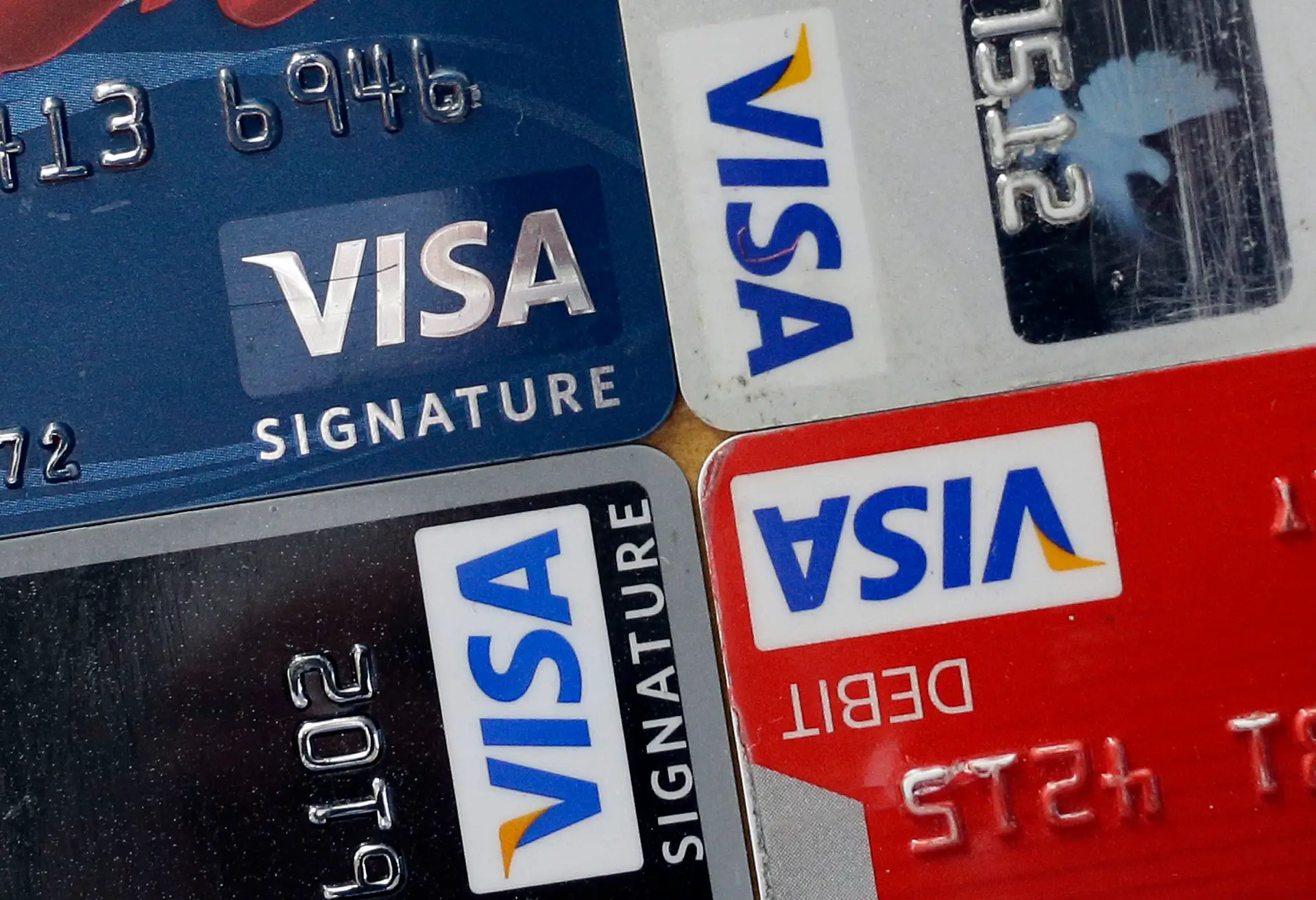 Visa rescindiu acordos de cartão de débito com a FTX