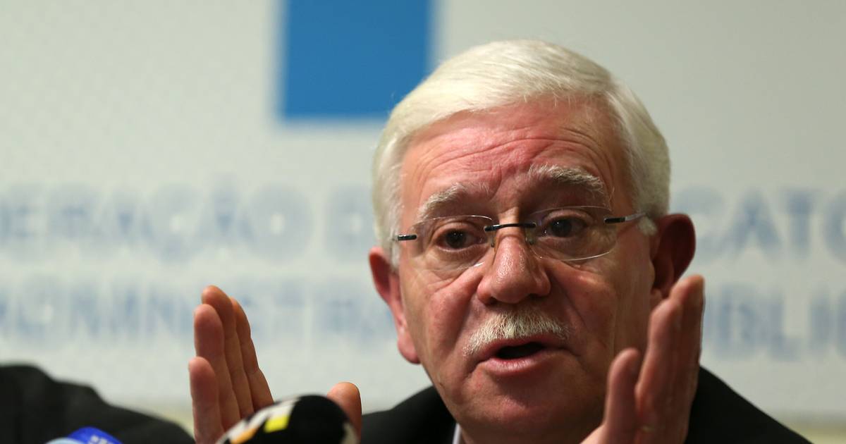 FESAP diz que Governo quer rever carreiras gerais em 2027 e admite subscrever acordo