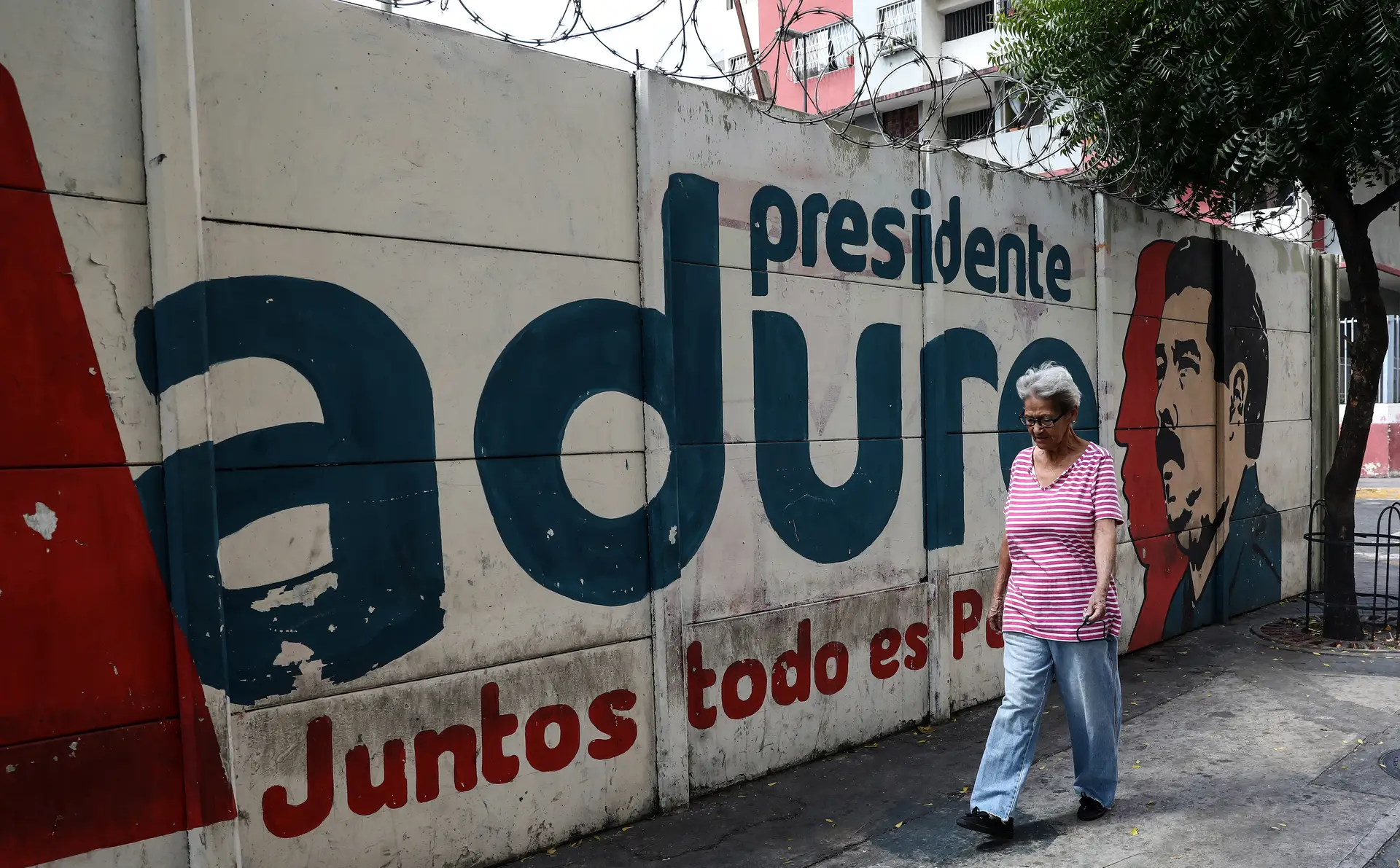 Venezuela encerrou indefinidamente fronteira marítima e aérea com Curaçau, Aruba e Bonaire