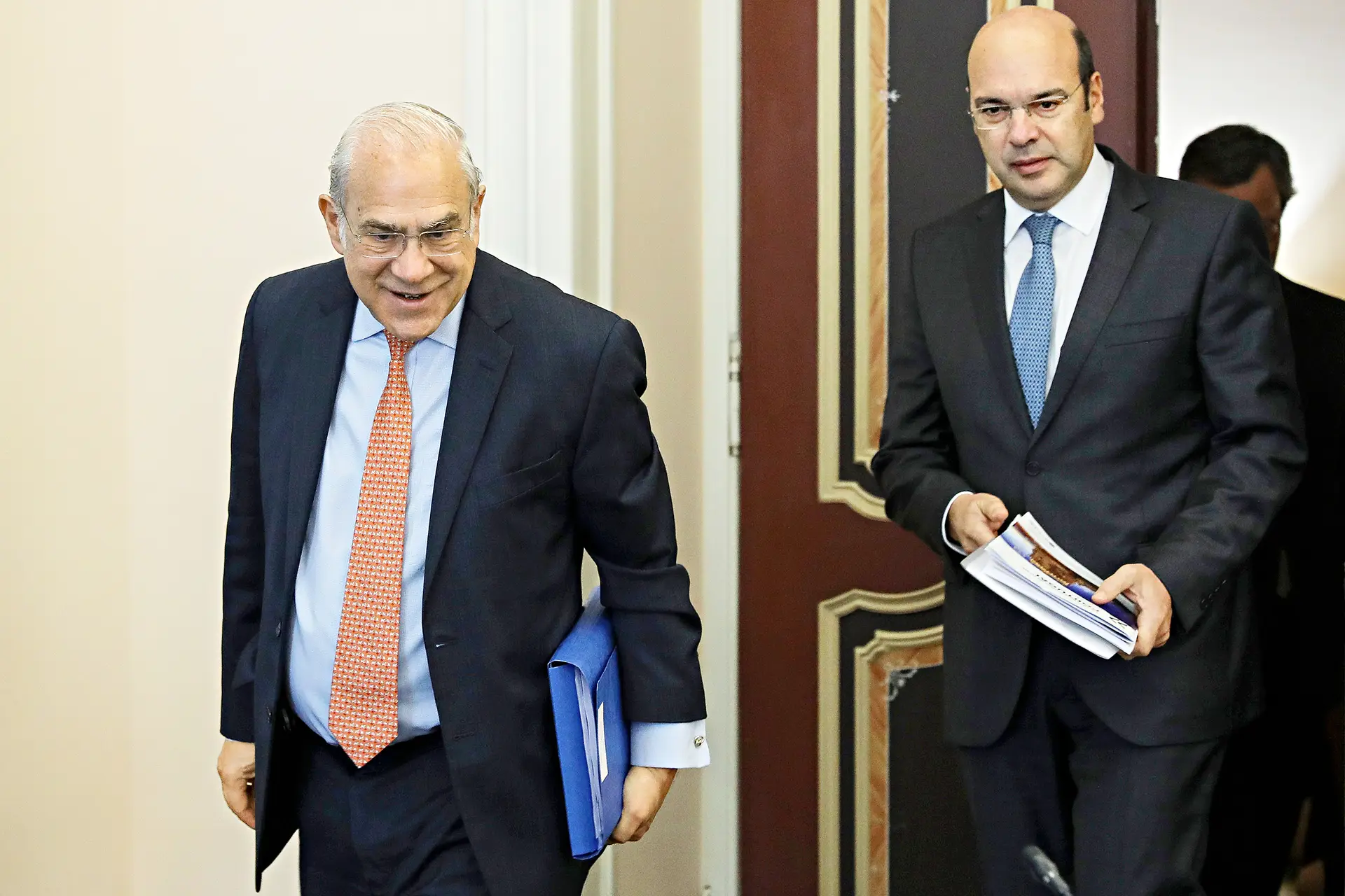 Ángel Gurría, secretário-geral da OCDE, apresentou o relatório ao lado de Pedro Siza Vieira, ministro-adjunto e da Economia