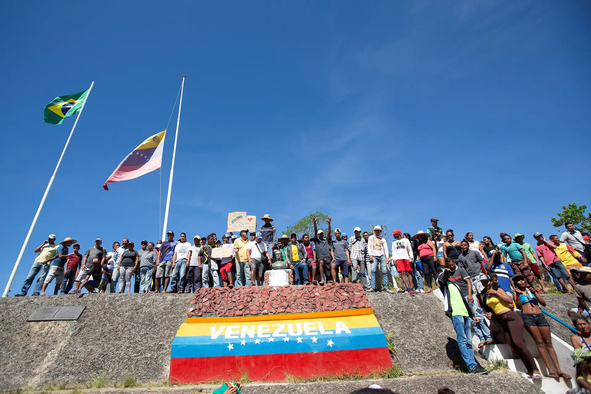 23 de fevereiro de 2019 fica na memória destes venezuelanos: é o dia em que entrou o primeiro camião de ajuda humanitária pela fronteira de Pacaraima