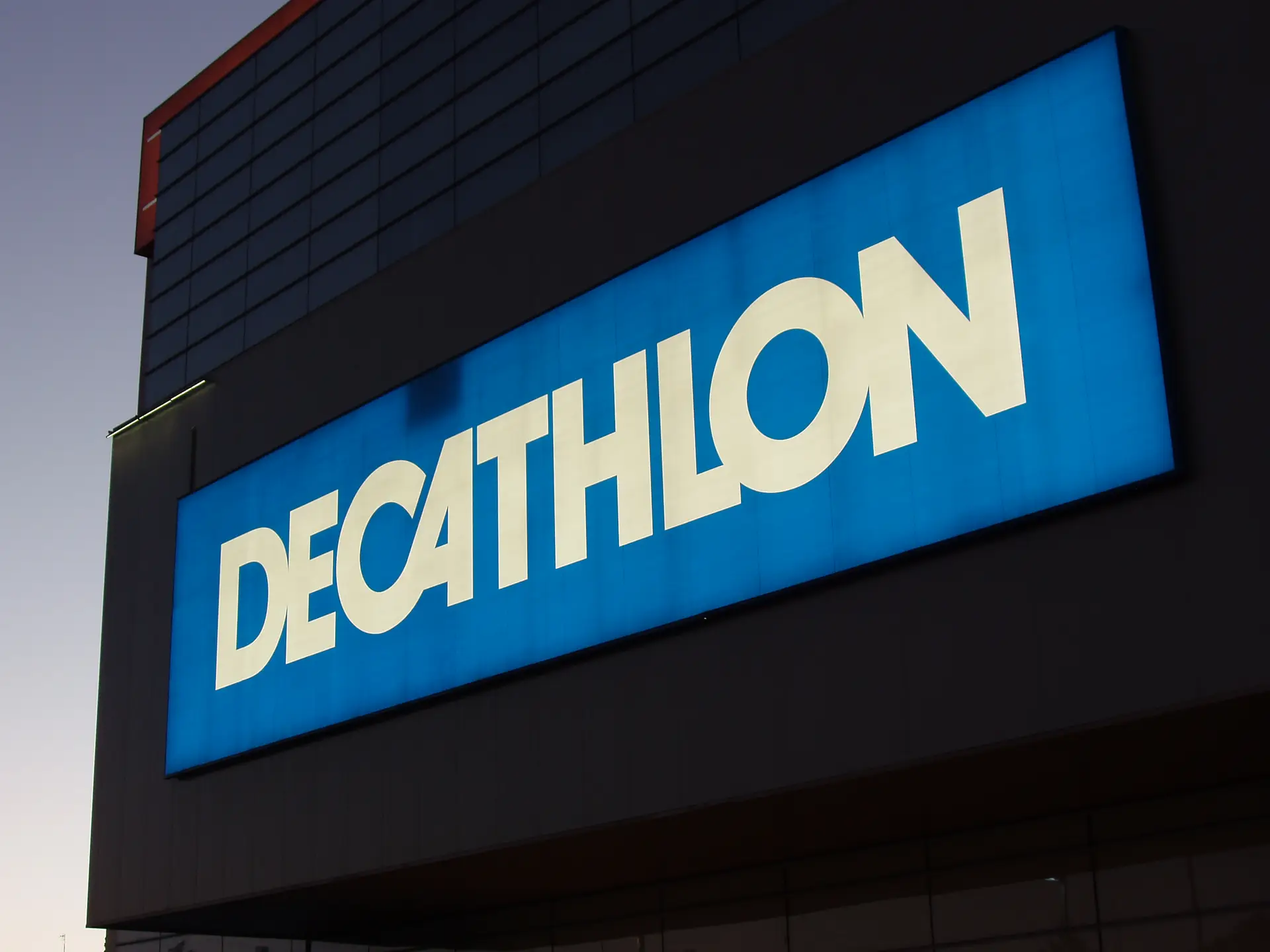 História, Decathlon