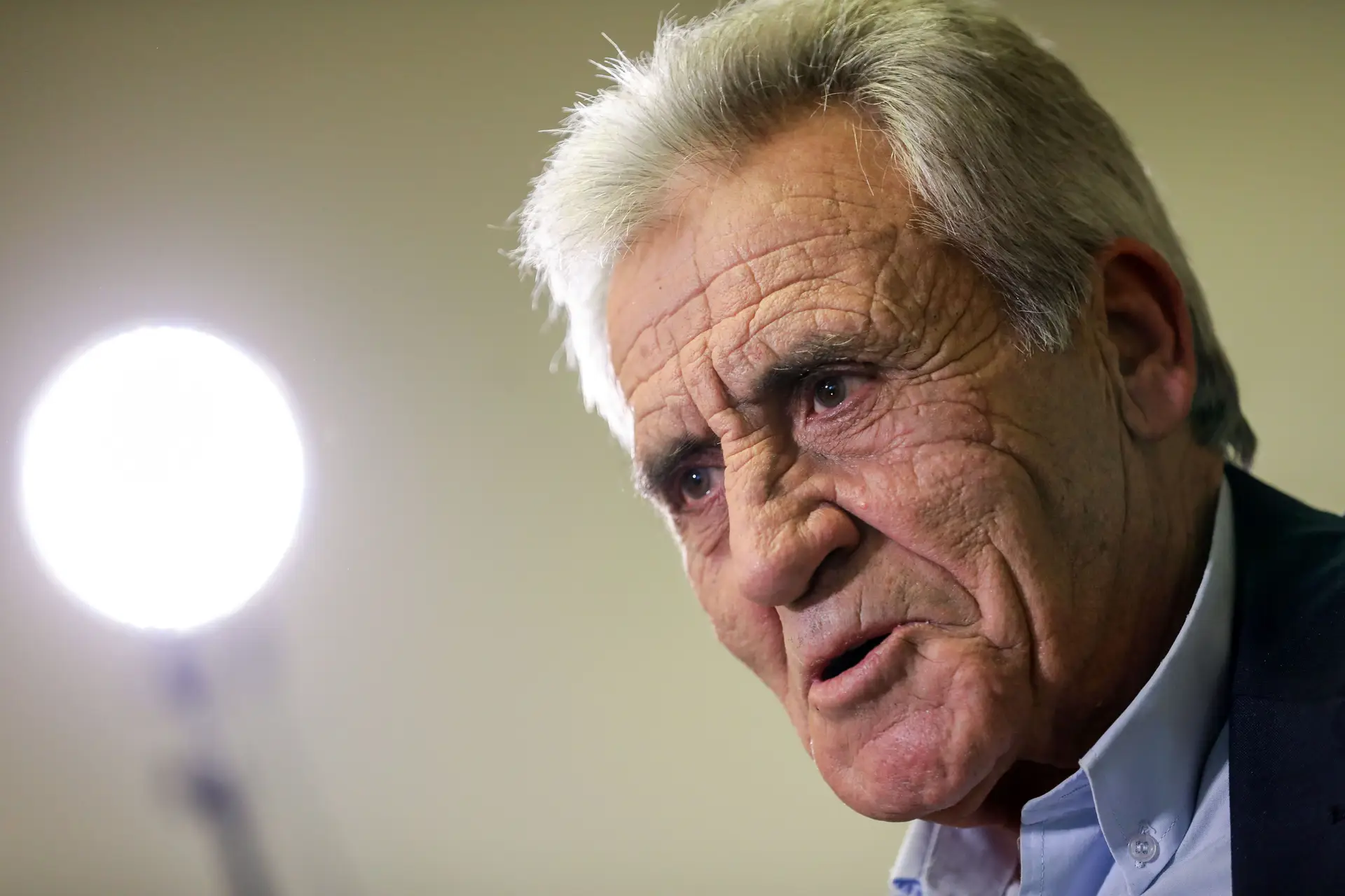 Jerónimo de Sousa contra alteração apressada à lei que regula a propaganda eleitoral