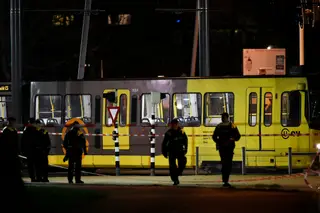 Polícia holandesa detém mais dois suspeitos de envolvimento no tiroteio em Utrecht