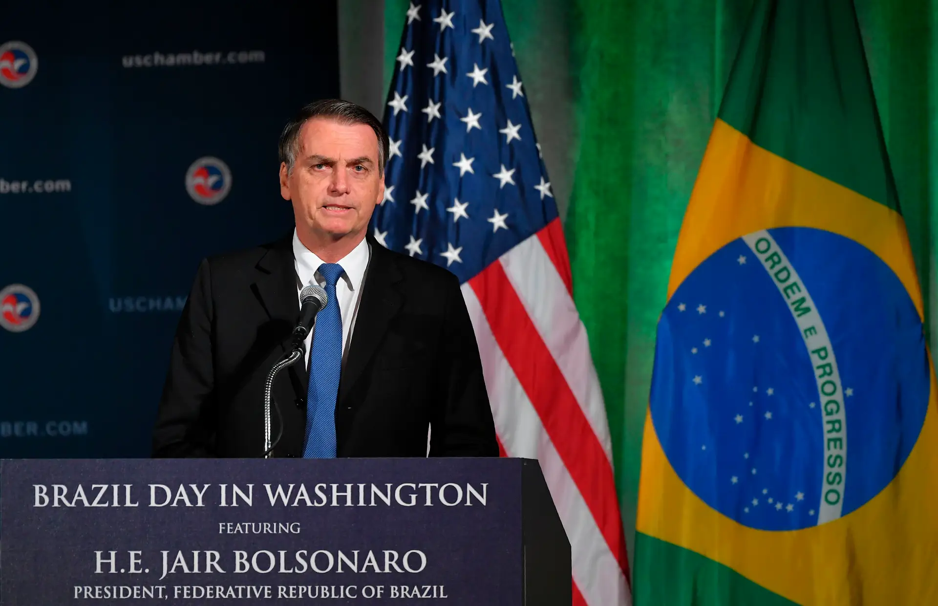 Bolsonaro conta com EUA para libertar Venezuela mas alinhamento com Trump pode ser “desastroso”