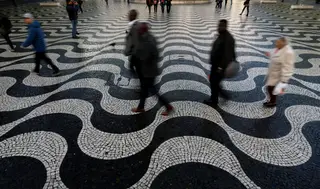 Portugal é o país da OCDE que mais desconfia da distribuição de apoios do Estado