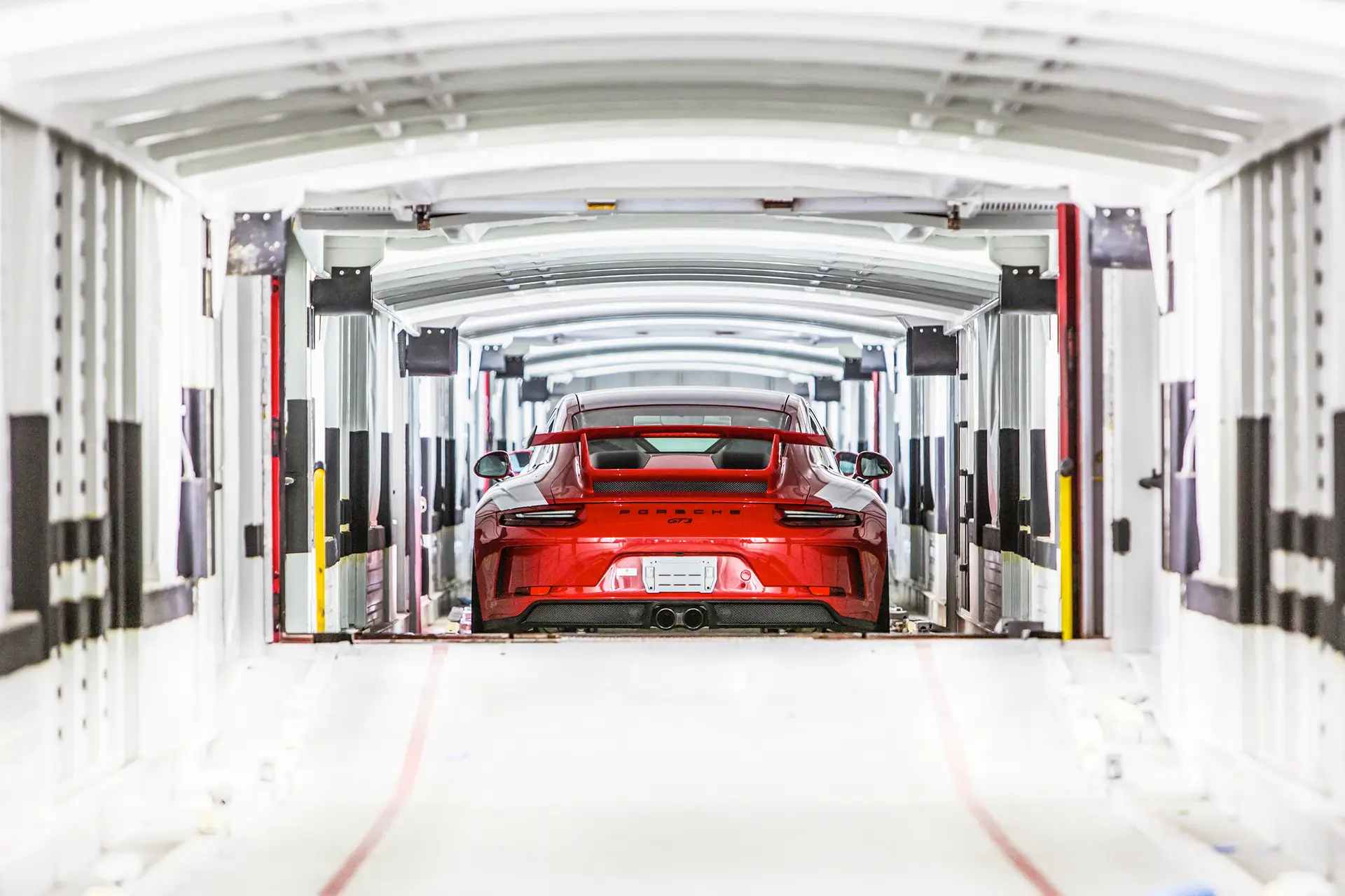 Preço e autonomia continuam a afastar os condutores dos carros elétricos, mas pode haver uma solução que promete mais de 1000 km