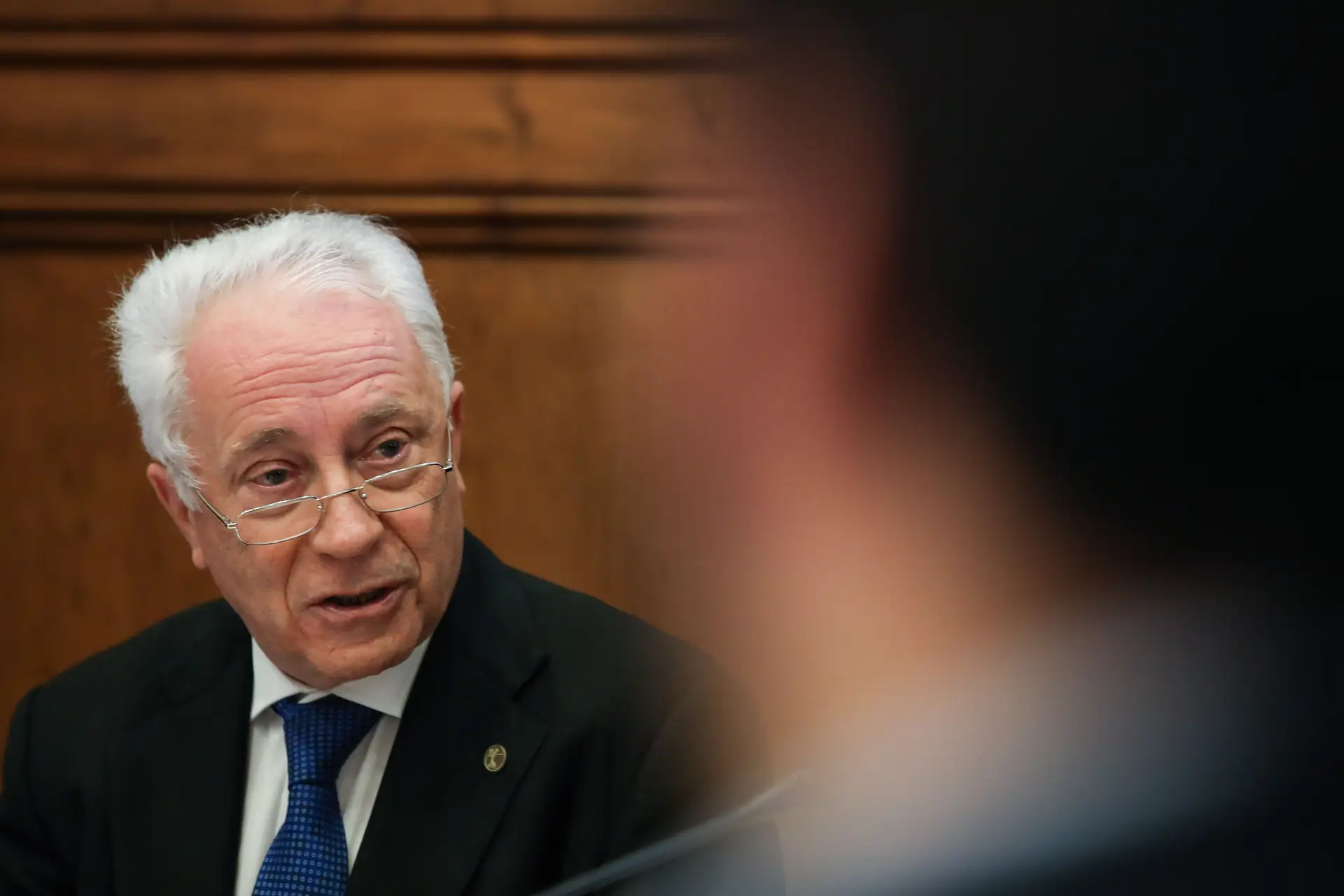 Carlos Costa recusa responsabidades com “buraco” na operação em Espanha