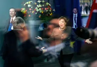 May espera que Merkel ajude a convencer o Conselho Europeu a aceitar adiar o Brexit <span class="creditofoto">Foto Felipe Trueba/EPA</span>