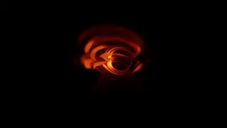 Simulação animada da dinâmica de um buraco negro <span class="creditofoto">Fonte: D.R.</span>