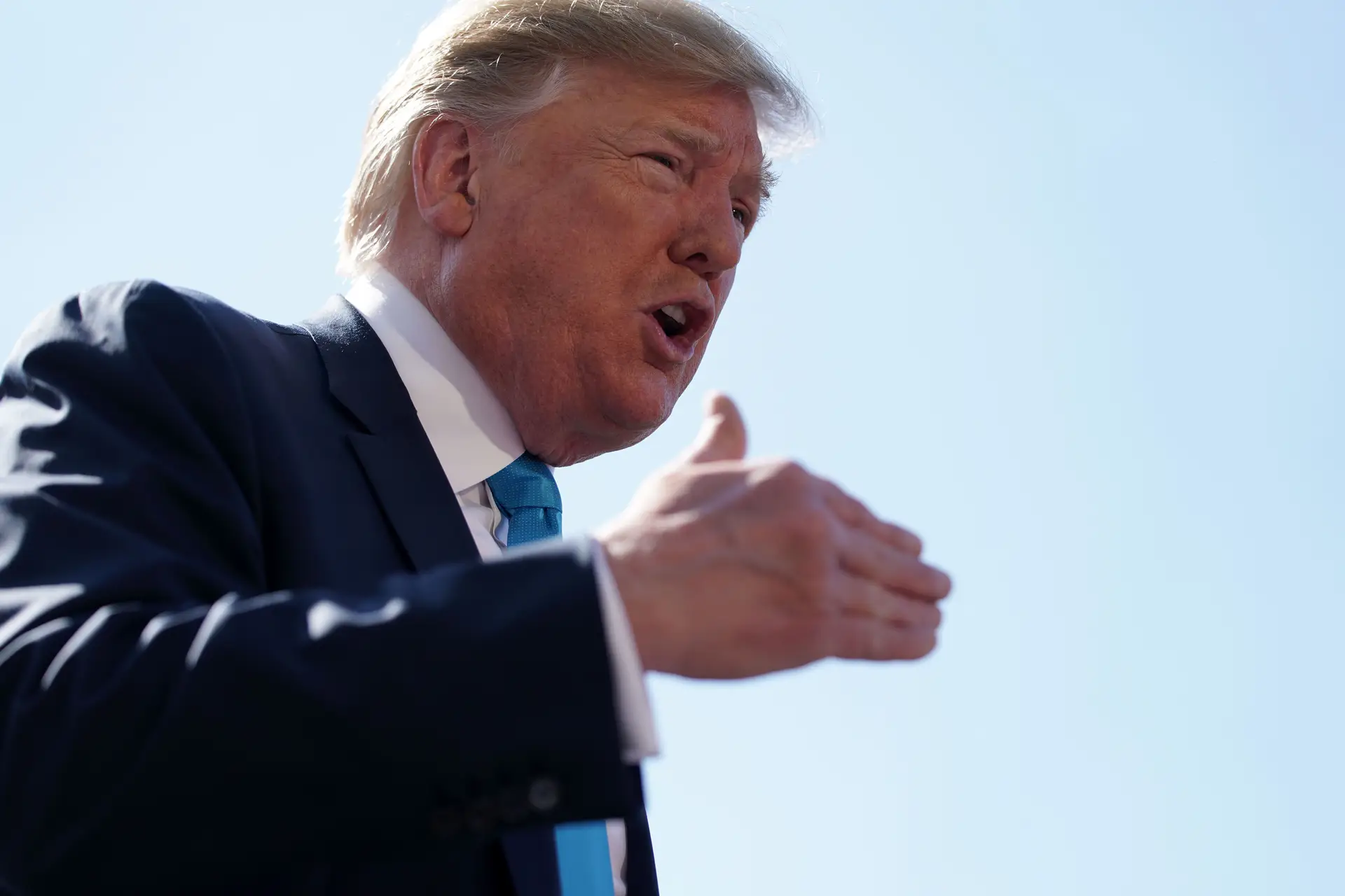 Brexit: Donald Trump recomenda aos ingleses que batam a porta e saiam da Europa sem pagar a fatura