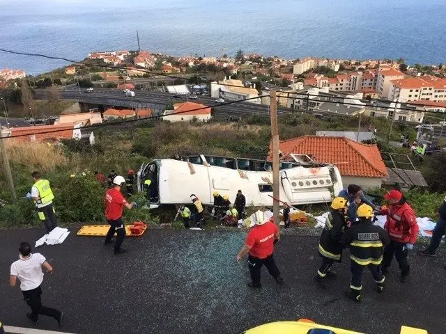 Vários feridos em acidente no Funchal —