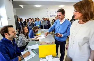 O antigo primeiro-ministro Jose Maria Aznar: onde está o novo “federador” da direita espanhola? <span class="creditofoto">Foto KIKO HUESCA / EPA</span>