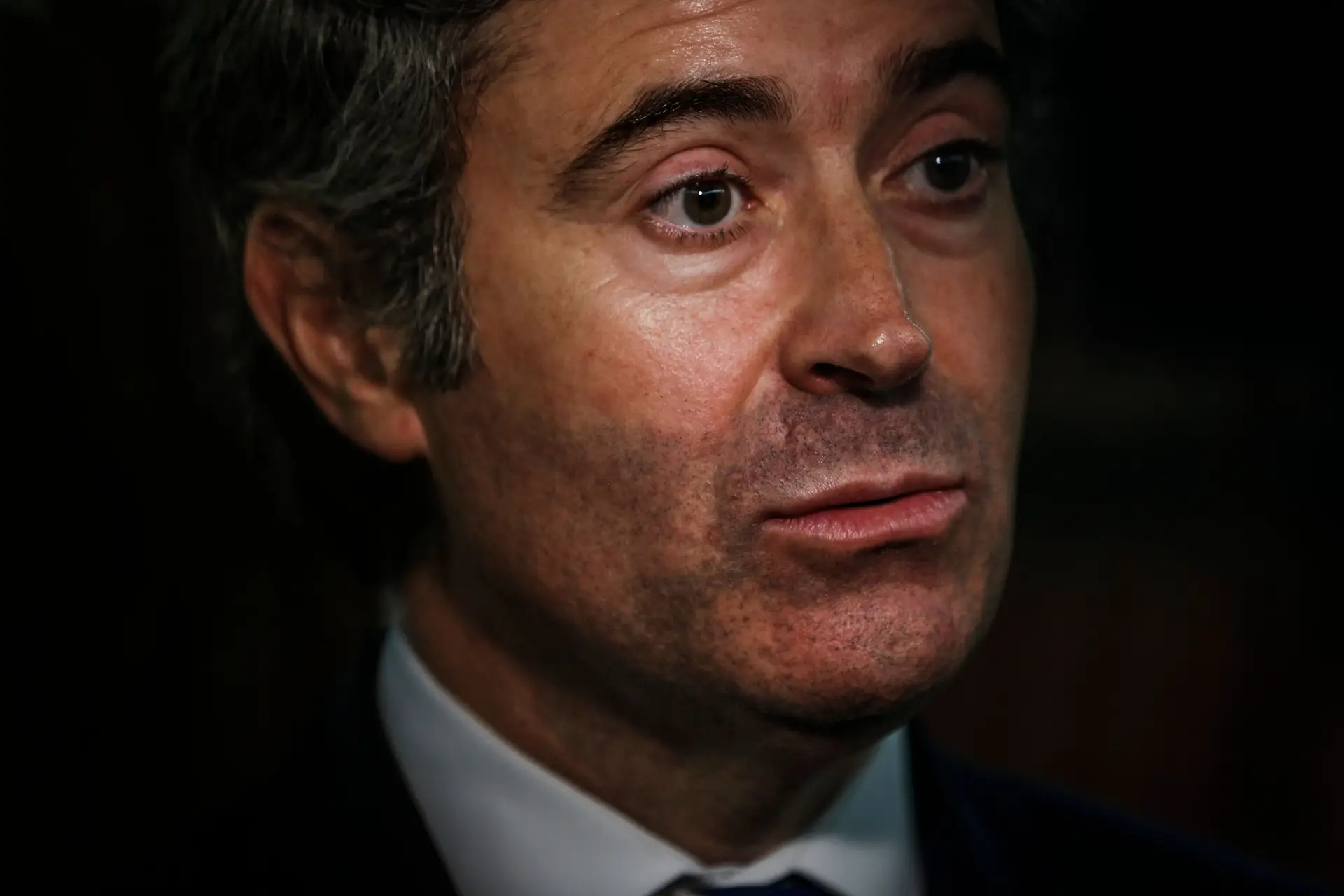 PS entre a "forte possibilidade" do confinamento ser até final de março e preocupação "prematura" com as eleições de outubro