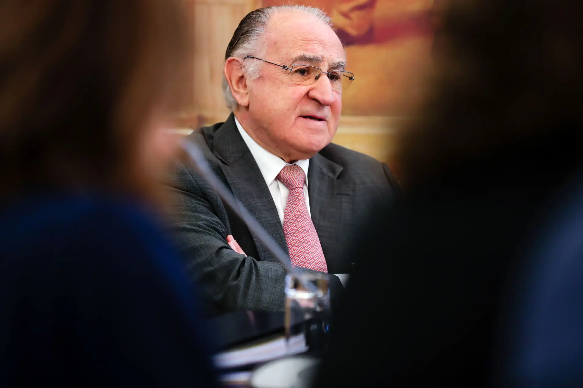 Covid-19. Banca diz-se sob ataque, recusa que esteja a ganhar com a crise e antecipa prejuízos