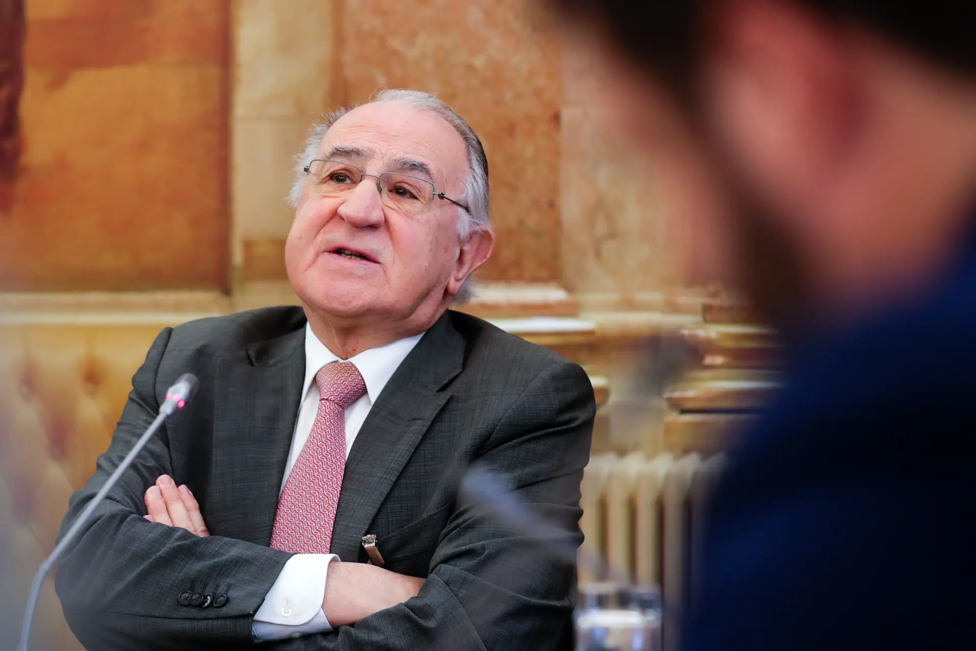 Covid-19. Banca “não compreende razões” de contribuição de solidariedade