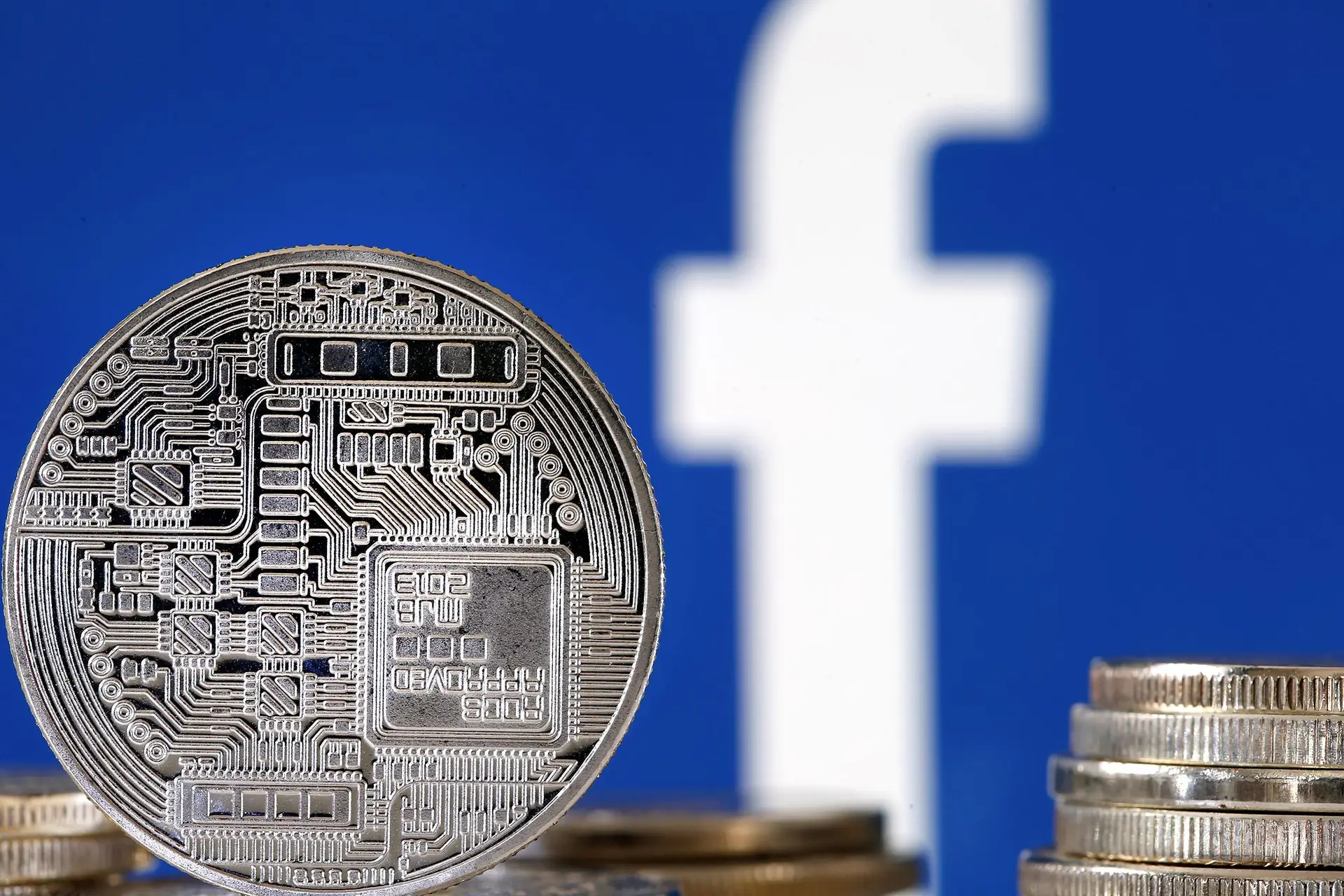 Facebook anunciou esta terça-feira o lançamento da criptomoeda Libra