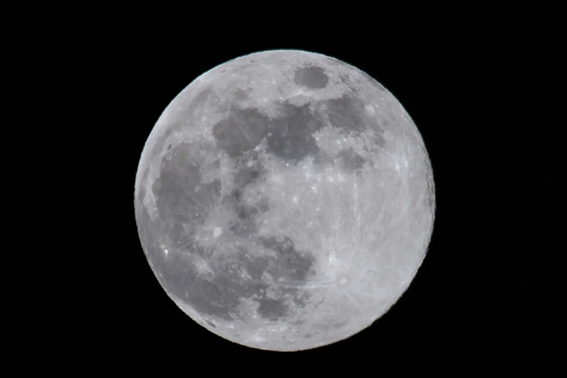 Porque não voltámos à Lua?