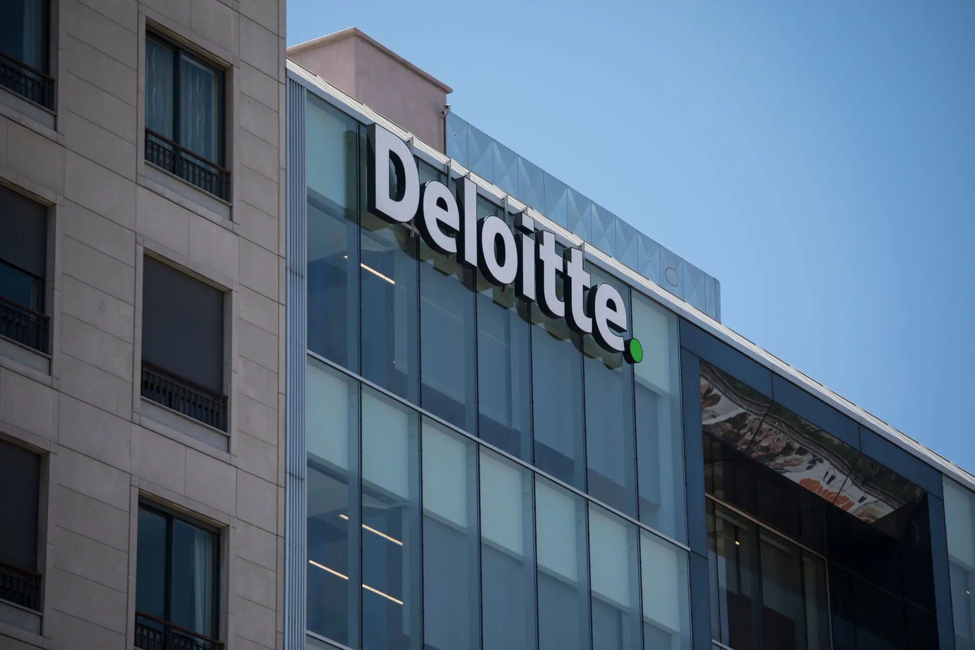 Deloitte compra produtora de conteúdos portuguesa FIM