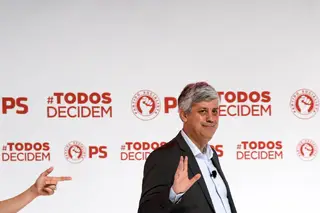 FMI: Centeno no limbo até setembro