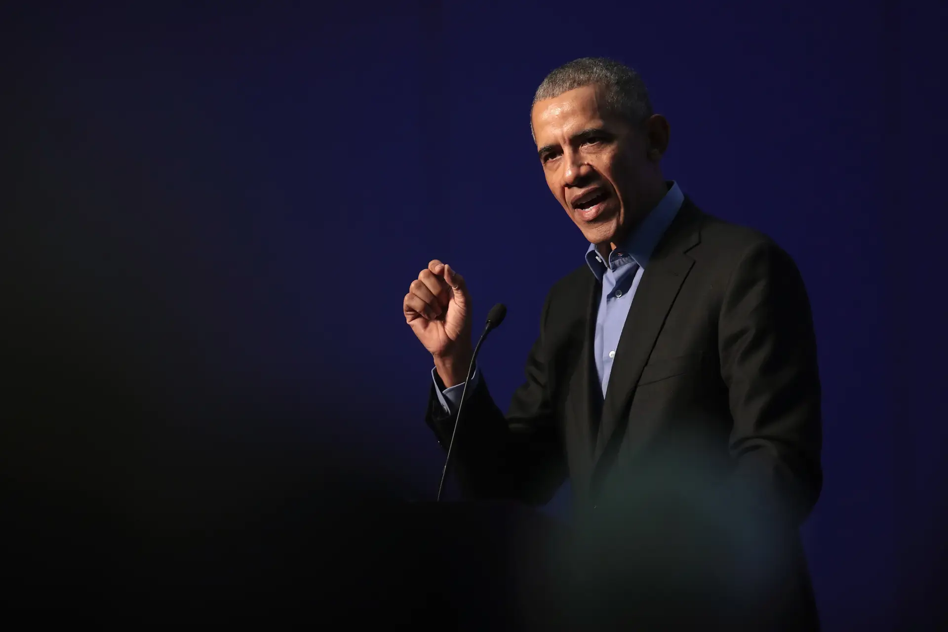 Obama critica intervenções que “normalizam sentimentos racistas”