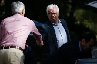 Eduardo Cabrita: "Não temos um problema de falta de reserva de combustíveis mas de distribuição"