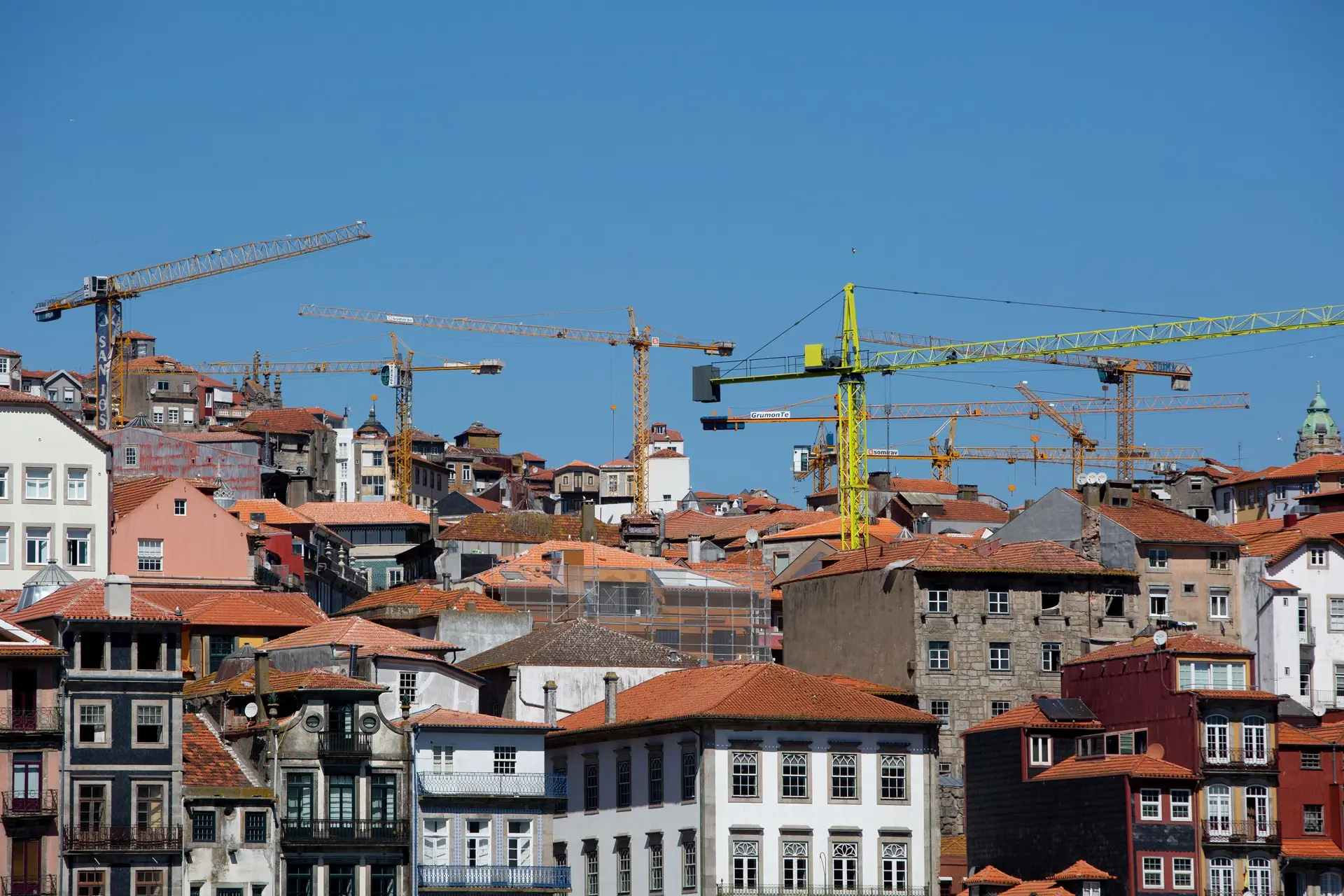 O investimento deverá ter dado um contributo “vigoroso” para o crescimento da economia portuguesa no segundo trimestre