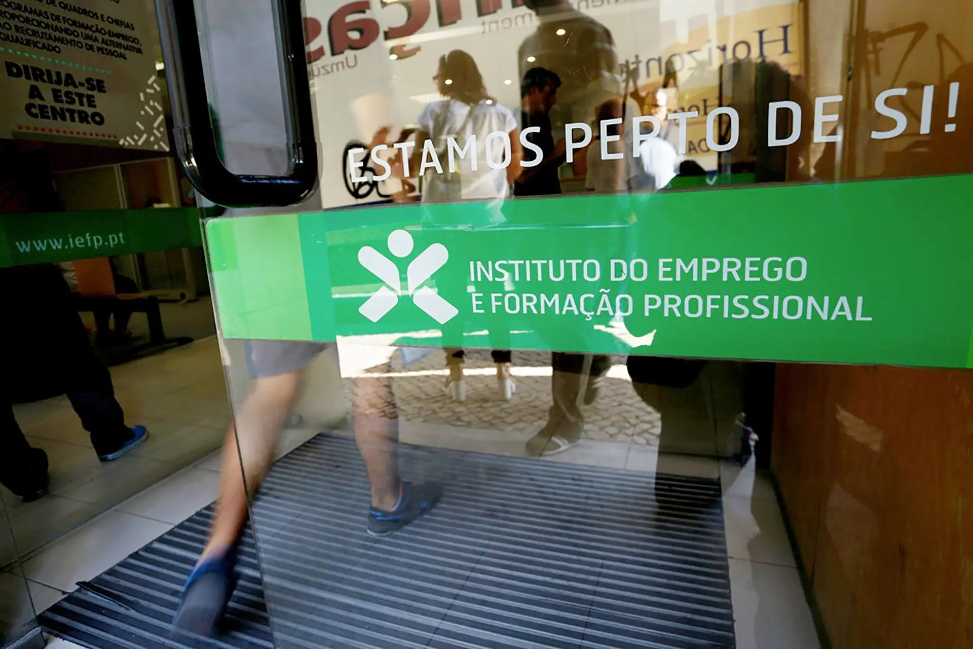 Desemprego aumenta para níveis de 2017. Estes são os concelhos mais afetados