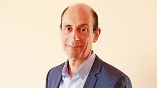 Sérgio Rebelo: “Os salários continuam inaceitavelmente baixos”