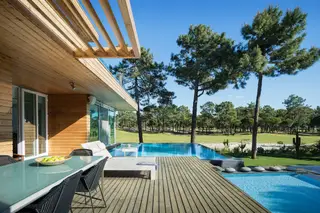 Apartamentos da Sonae esgotam em Troia