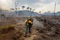 Combater o fogo com cada vez menos