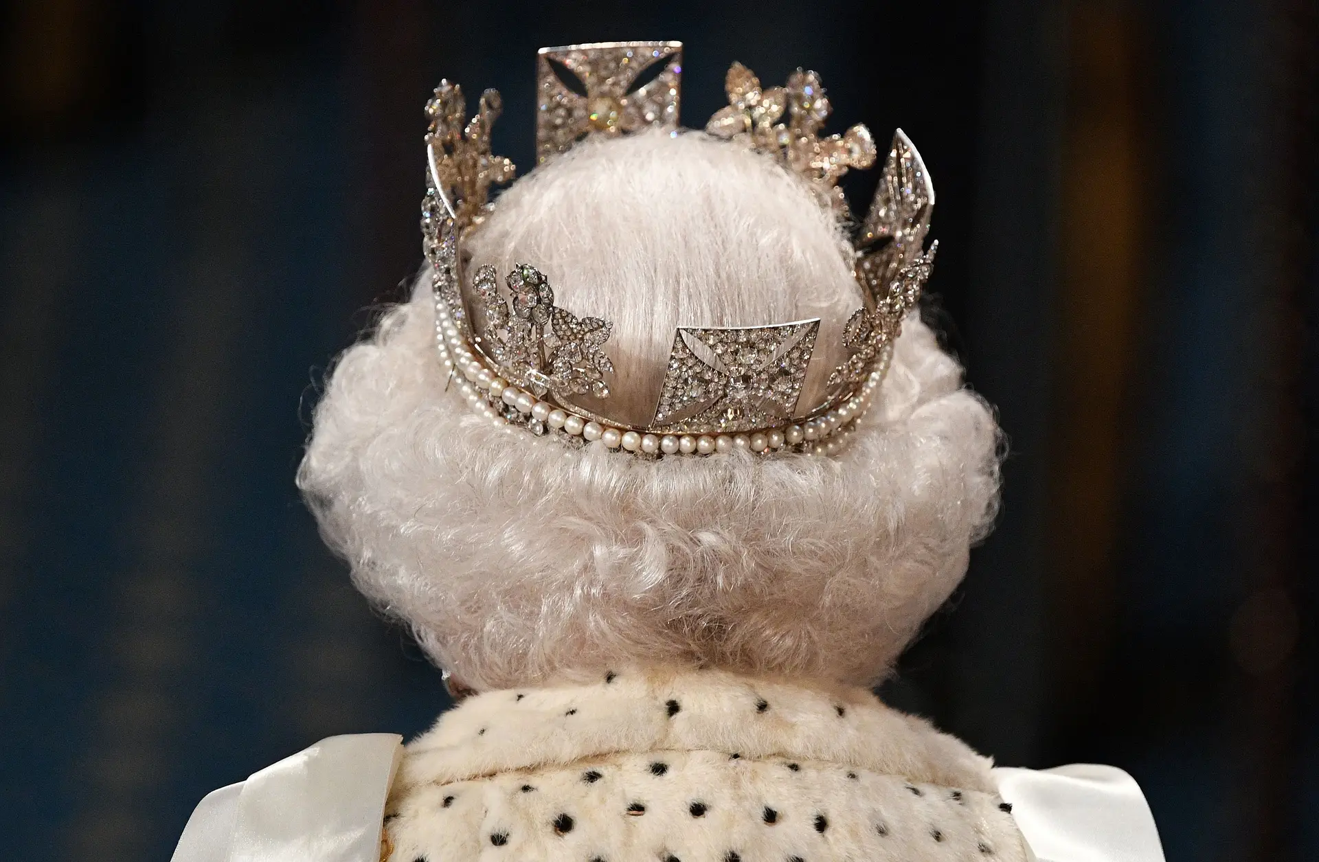 Austrália presta tributo a Isabel II e discute mudança para República