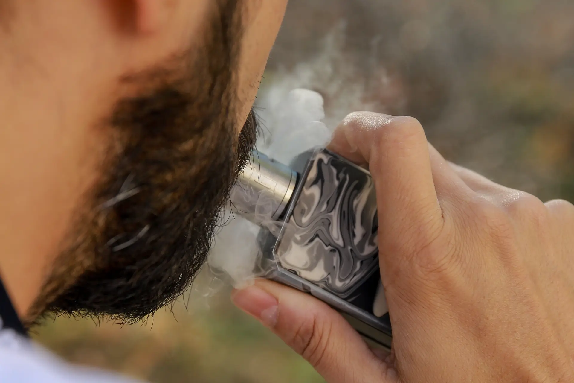 Cigarros eletrónicos fazem nona vítima nos Estados Unidos