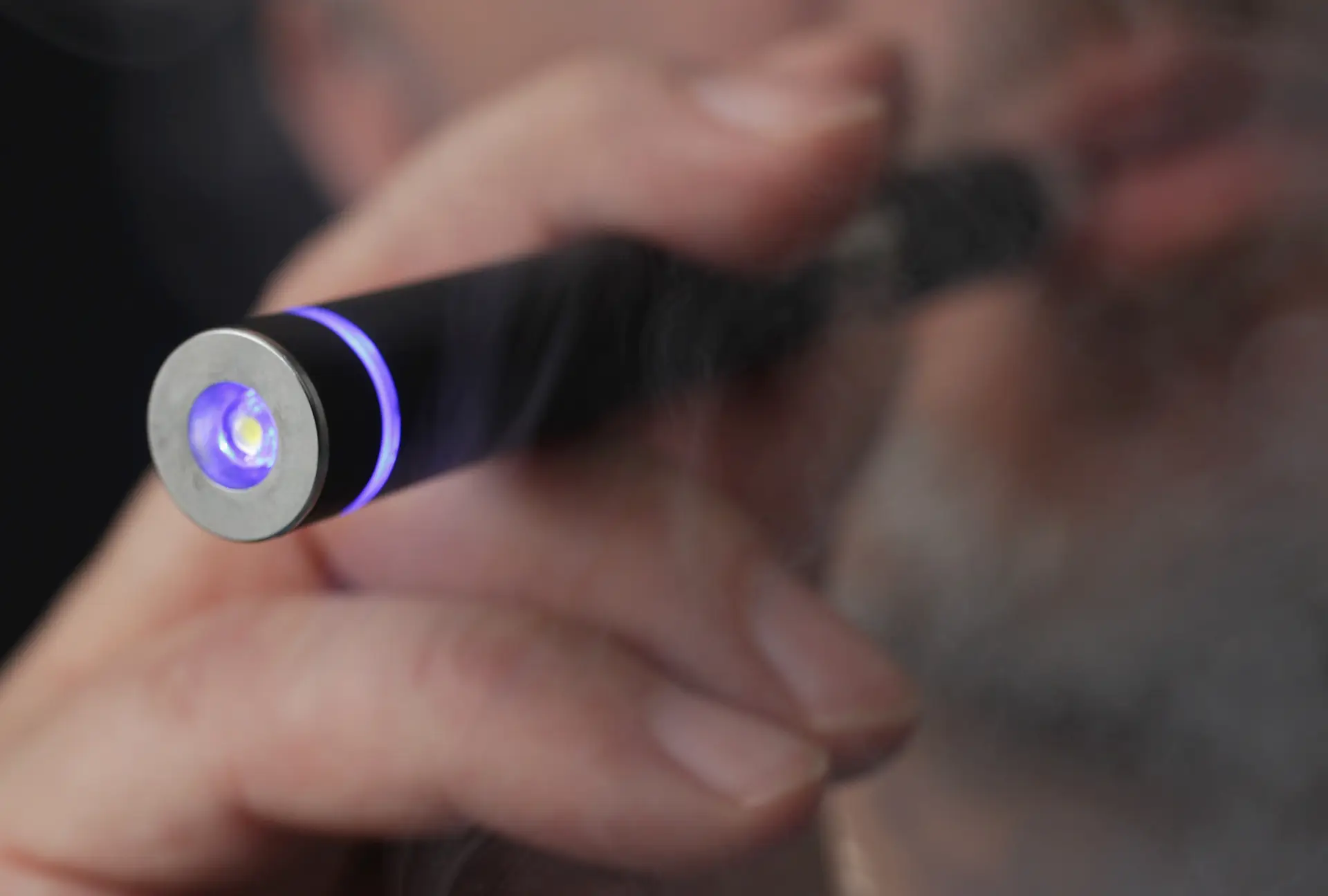 EUA vão retirar do mercado cigarros eletrónicos com sabores