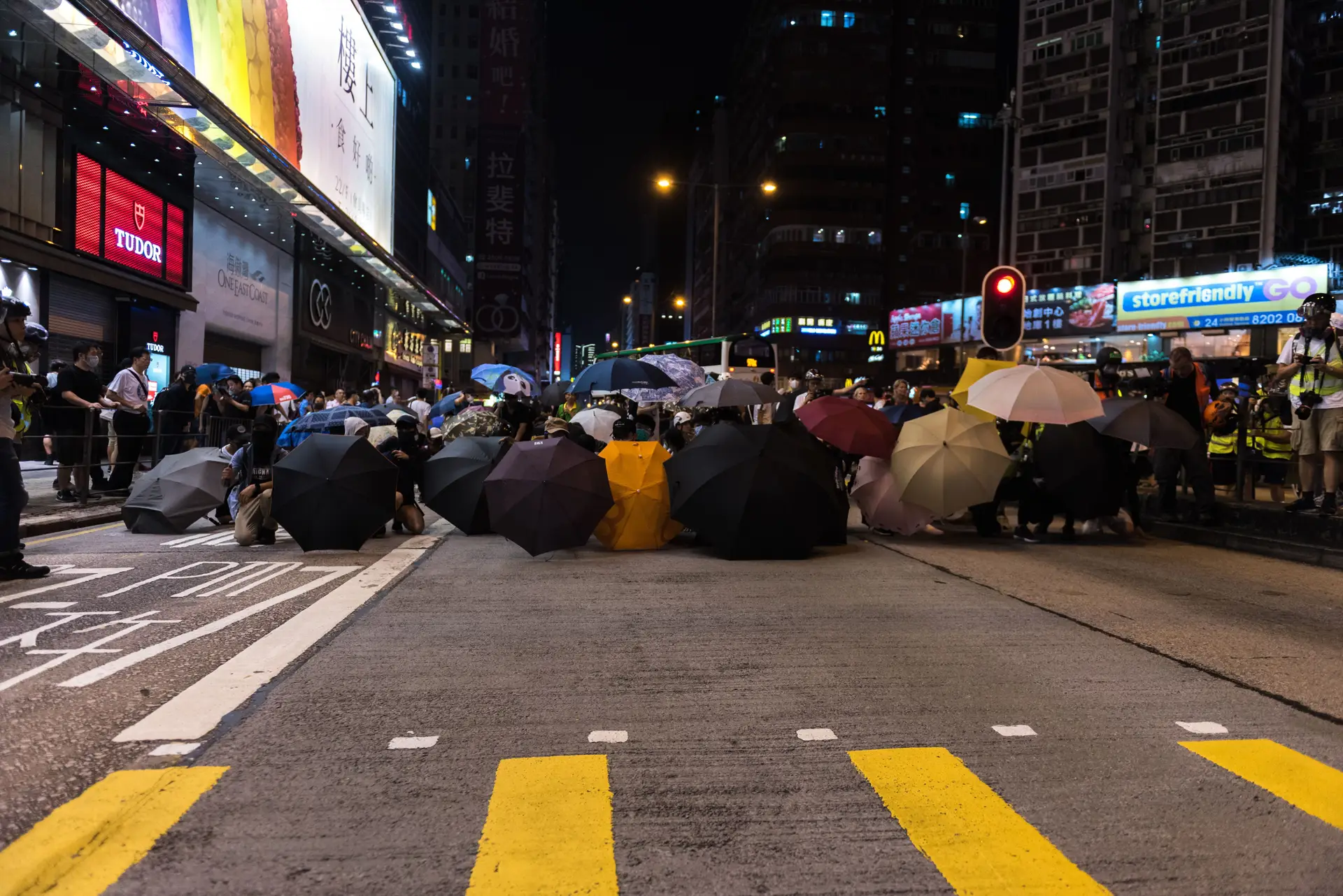 Polícia de Hong Kong proíbe manifestação convocada para domingo