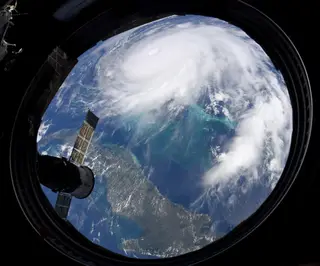 O furacão Dorian fotografado a partir da estação espacial internacional <span class="creditofoto">Foto EPA</span>