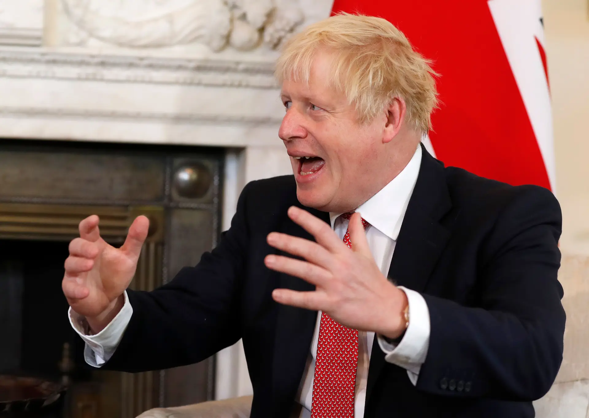 Tribunal escocês não vai obrigar Boris Johnson a pedir adiamento do Brexit. Juiz considera que ele fará o que prometeu