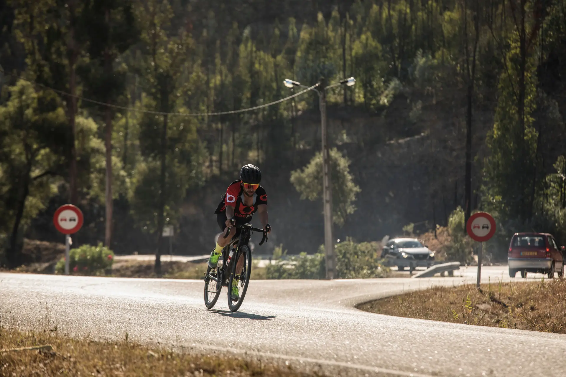 Fotogaleria 2, foto 6: Tiago Cação, no dia em que tentou bater o recorde de bicicleta da Estrada Nacional 2