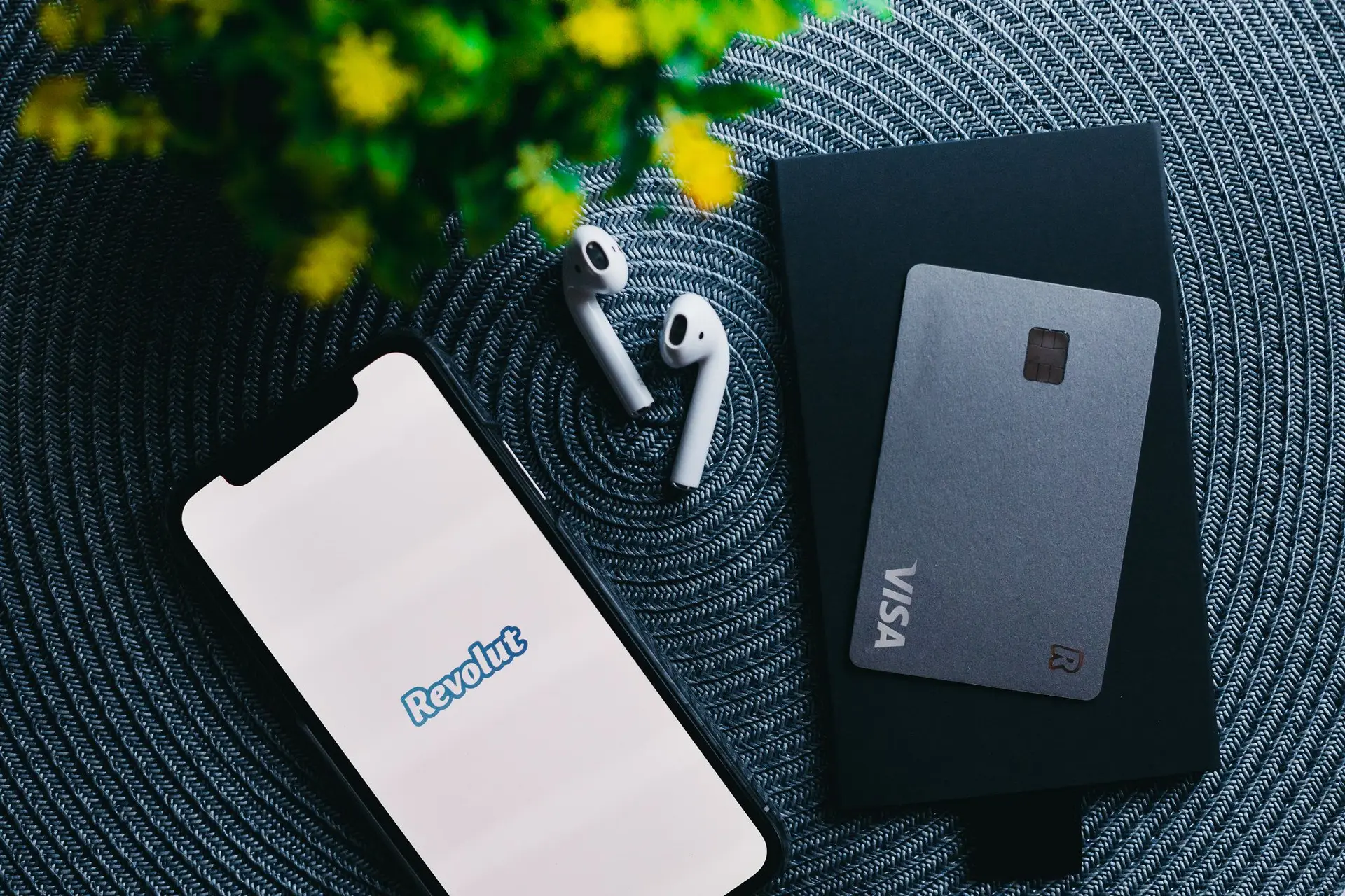 Revolut alvo de ataque informático na segunda semana de setembro. Dados de mais de 50 mil clientes afetados
