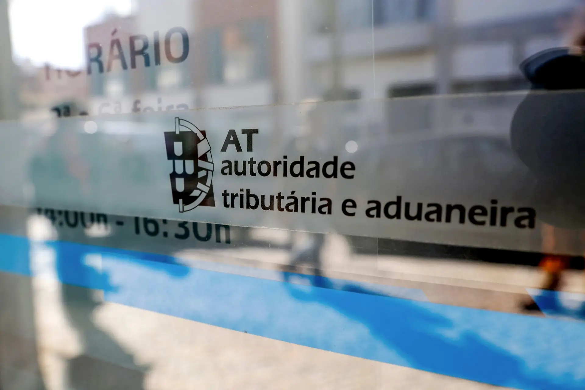 Tributação das barragens: deputados do PS pedem a demissão da diretora da Autoridade Tributária