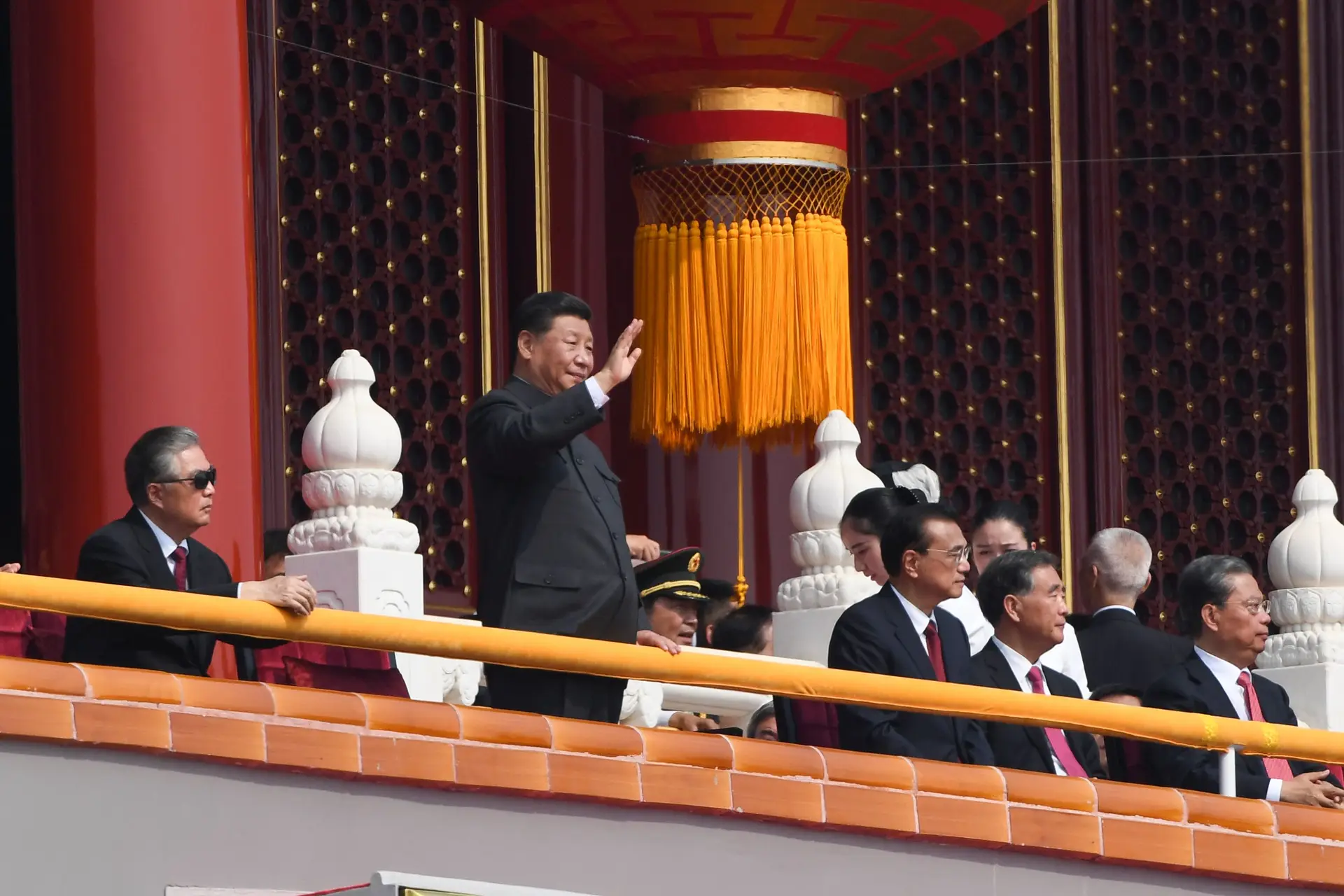 “Não há força que possa abalar as fundações desta grande nação”, diz Xi no 70.º aniversário da República Popular da China