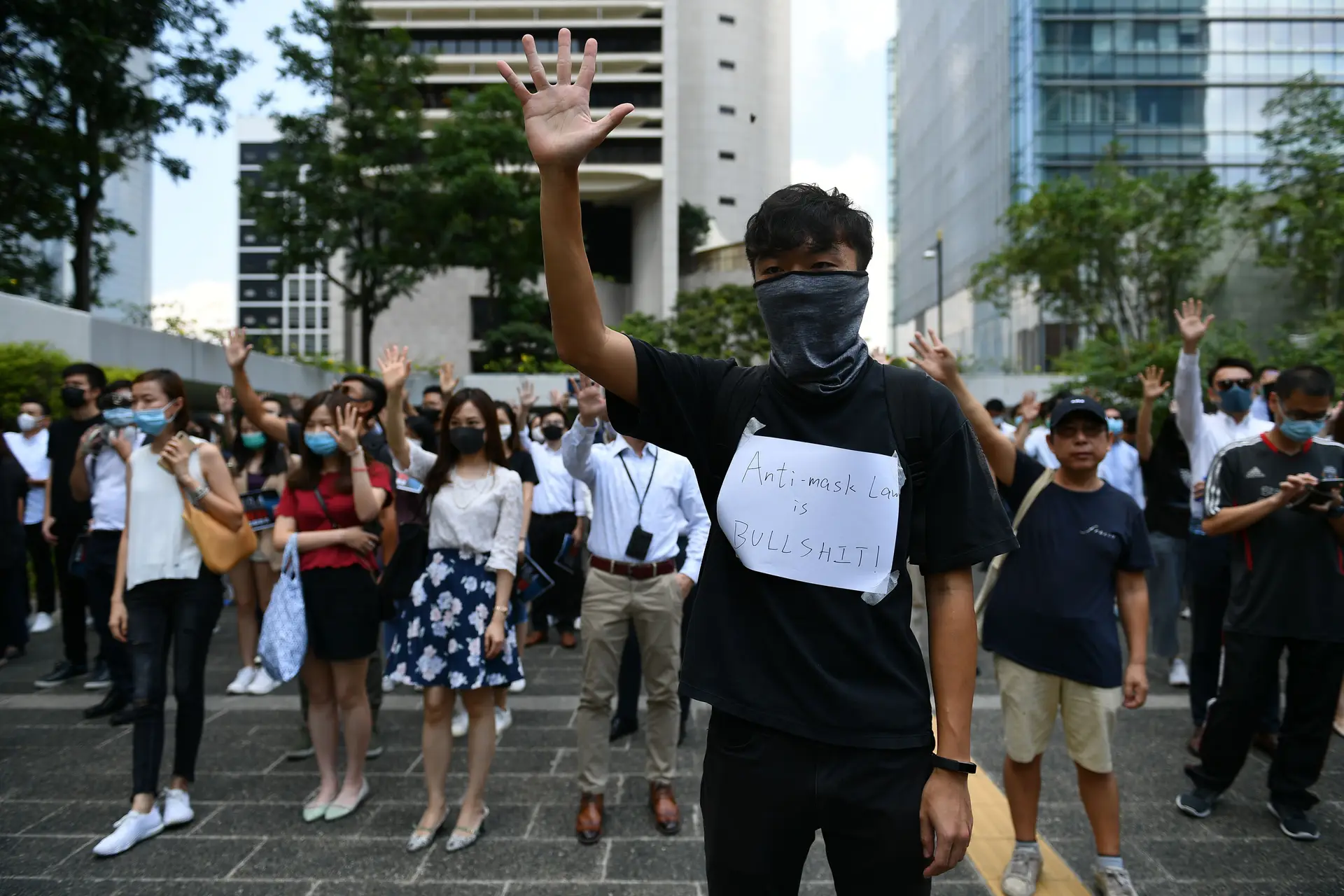 Hong Kong. Quase um terço dos manifestantes detidos tem menos de 18 anos