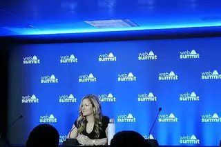 Google lava mais verde, mas não comenta apoio a negacionistas das alterações climáticas