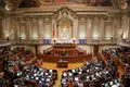 Menos deputados, regimento novo, celebrar o 25 de novembro. Afinal, o que estão os novos partidos a propor?