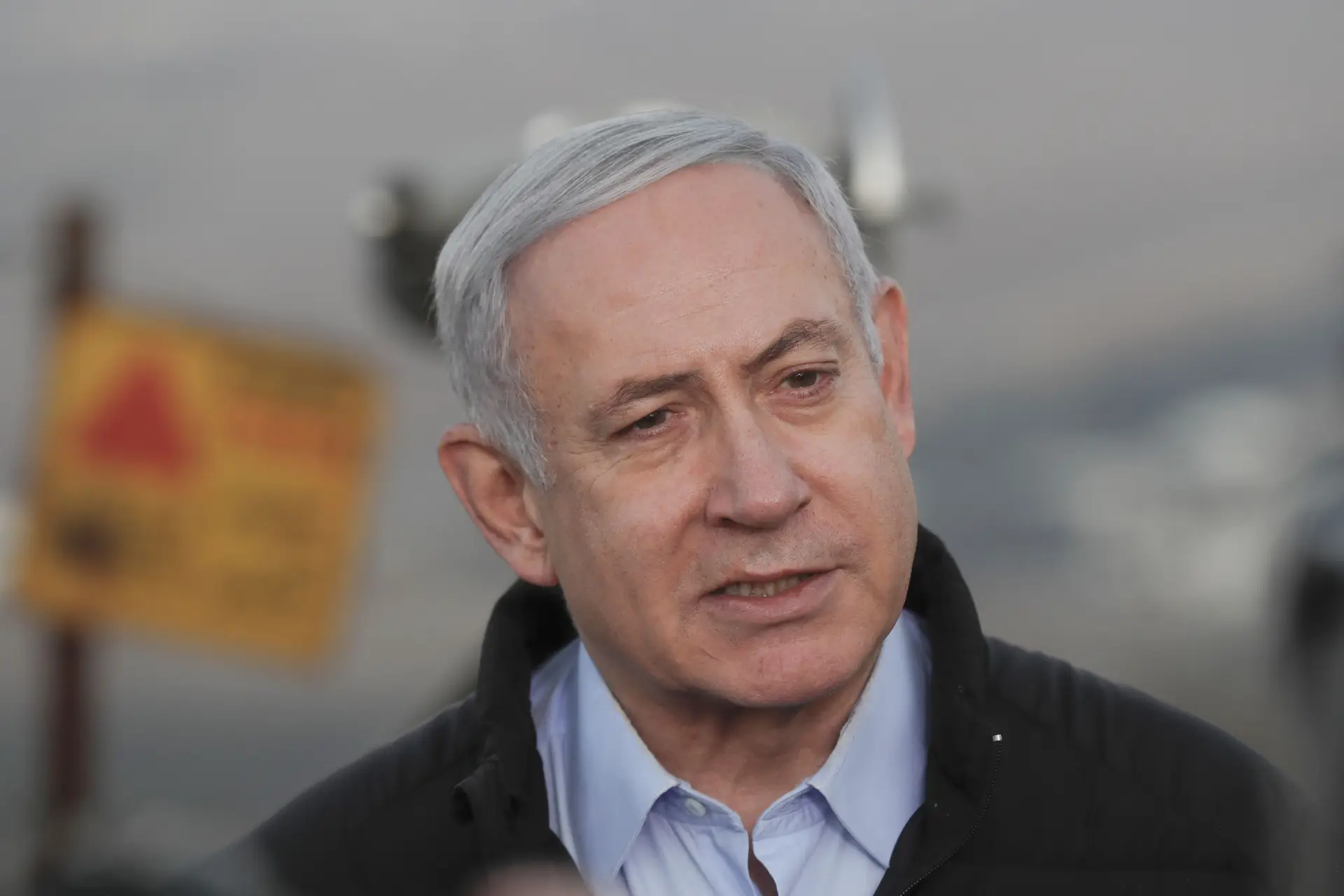 Israel. Netanyahu aceita disputar liderança do seu partido no próximo mês e meio