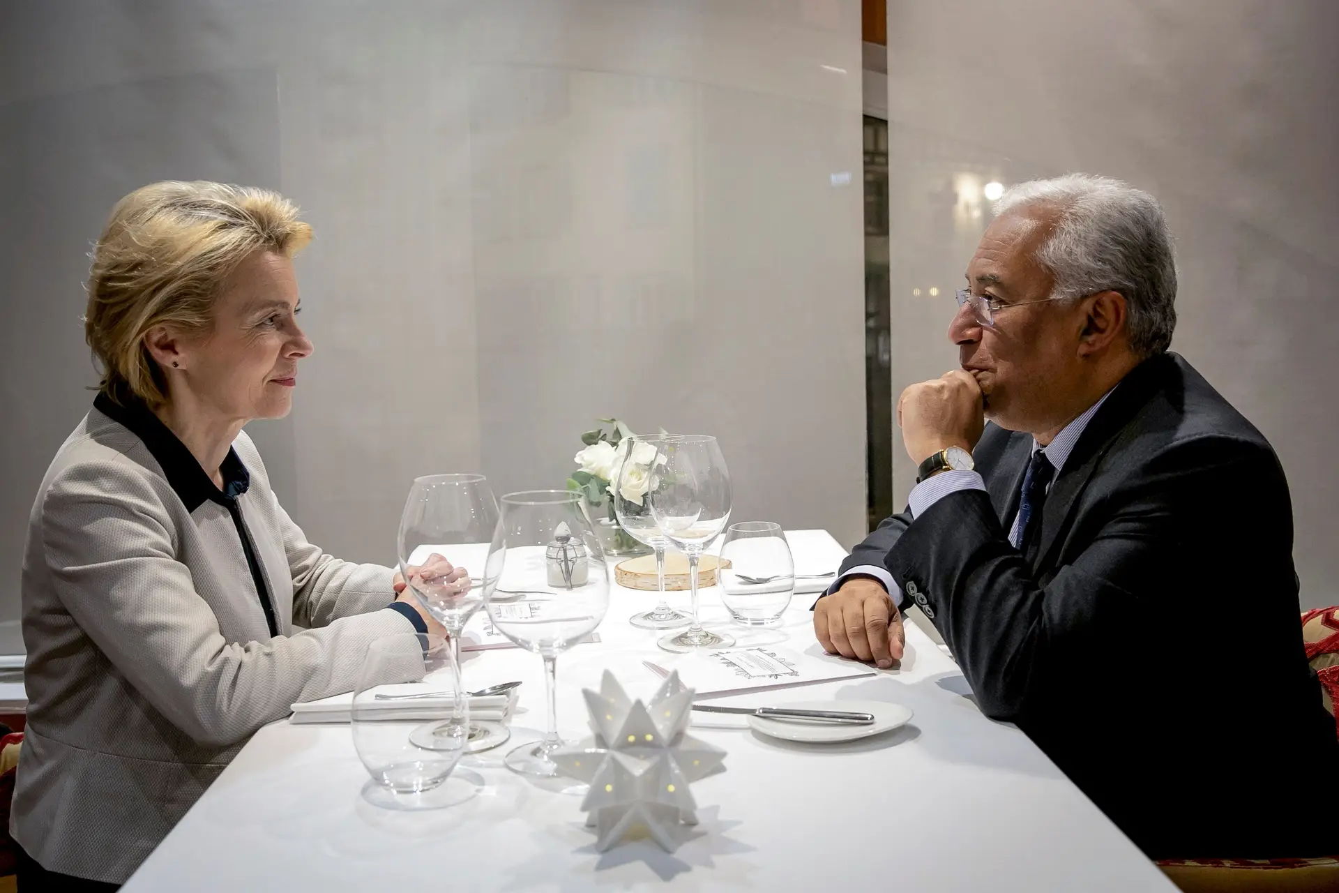 Meio acordo para dívida europeia, mas países ainda podem pagar. Será bazuca? As soluções do Conselho Europeu