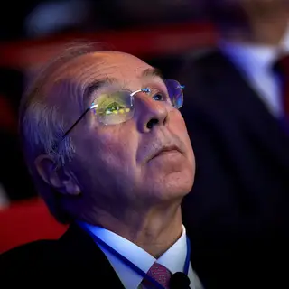 Marques Mendes tem um elogio, uma crítica e um recado para o Governo - e para Marcelo tem um elogio