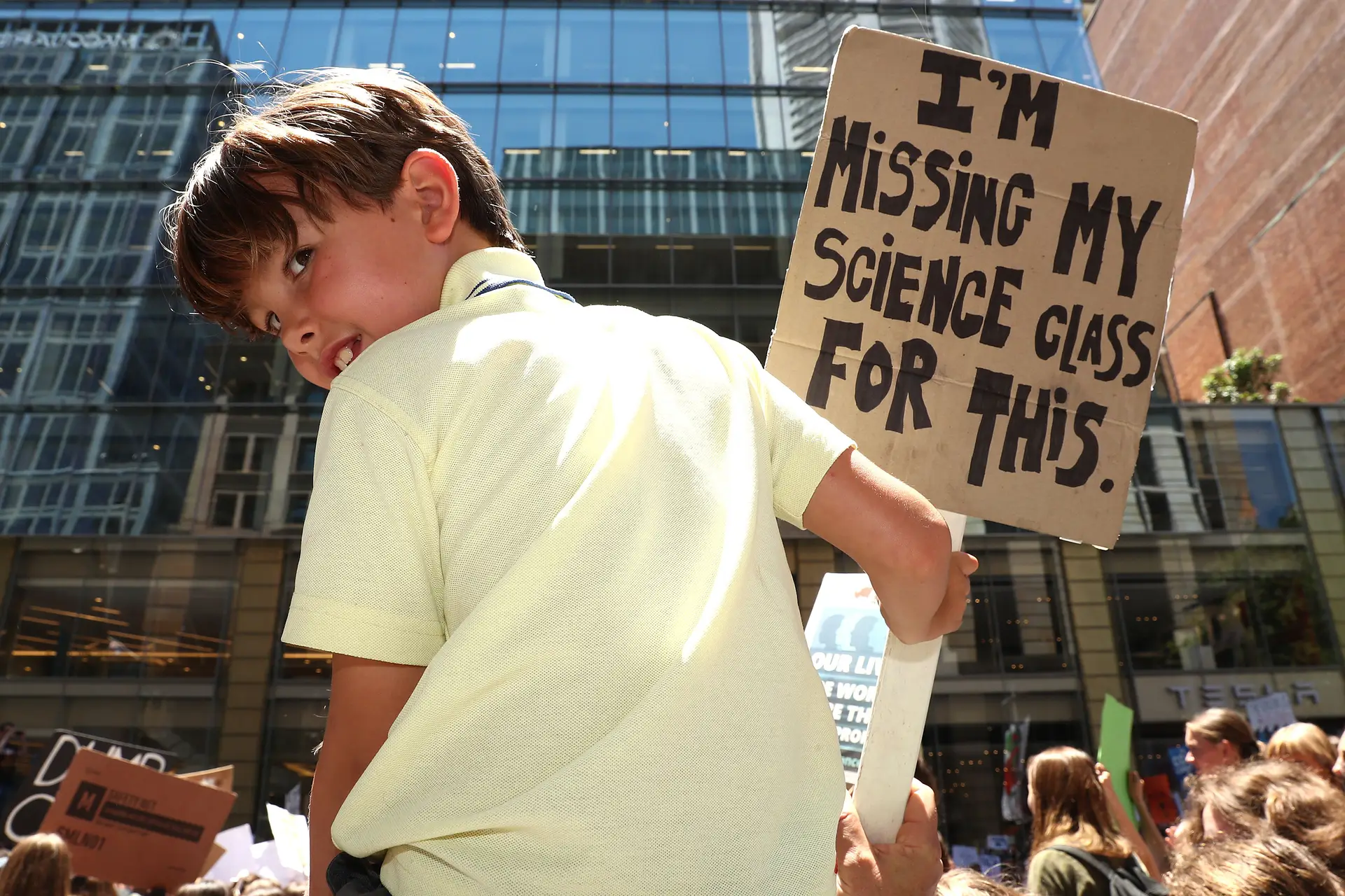 Greve climática estudantil alarga protestos a problemas sociais